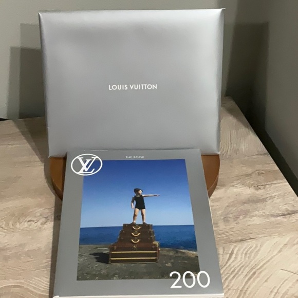 Louis Vuitton ‘The Book’ - Picture 1 of 3